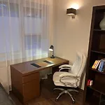 Apartamento Kahe Magamistoaga Votmeteta Ja Eraldi Sissepaeaesuga Esimesel Korrusel Korter, Sobilik Peredele, Lemmikloomad Lubatud