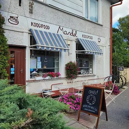 Apartman Kahe Magamistoaga Korter: Peresobiv Ja Lemmikloomasõbralik *