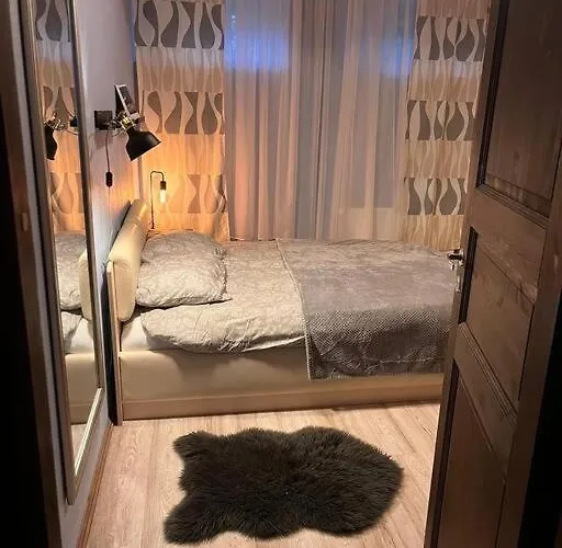 Kahe Magamistoaga Votmeteta Ja Eraldi Sissepaeaesuga Esimesel Korrusel Korter, Sobilik Peredele, Lemmikloomad Lubatud * 塔尔图