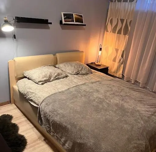 公寓 Kahe Magamistoaga Votmeteta Ja Eraldi Sissepaeaesuga Esimesel Korrusel Korter, Sobilik Peredele, Lemmikloomad Lubatud